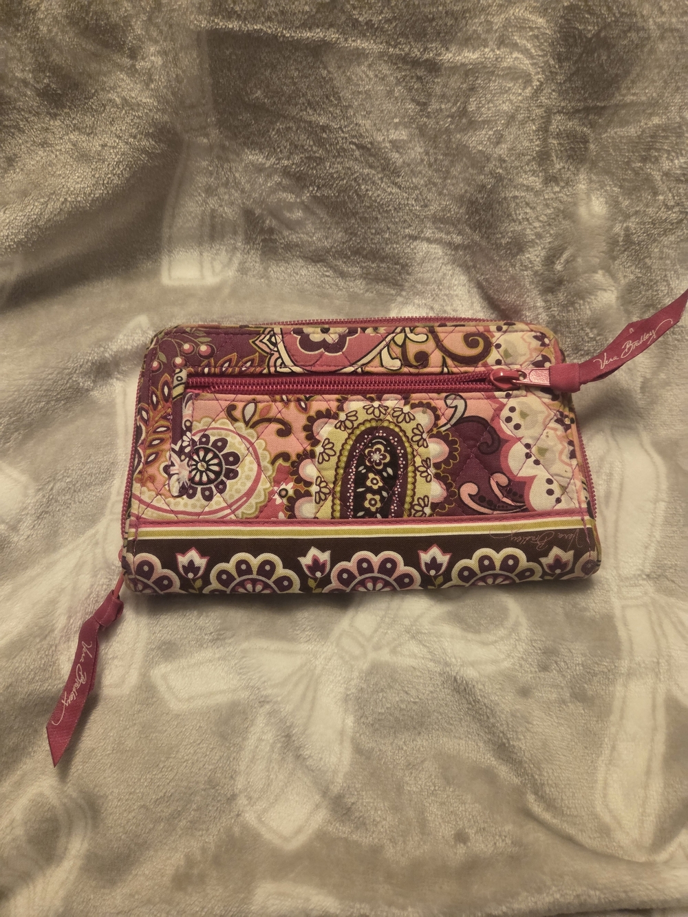Vera Bradley Very Berry Paisley Quilted Wallet - Picture 4 of 12